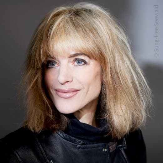 Portrait Dr. Rebekka Reinhard