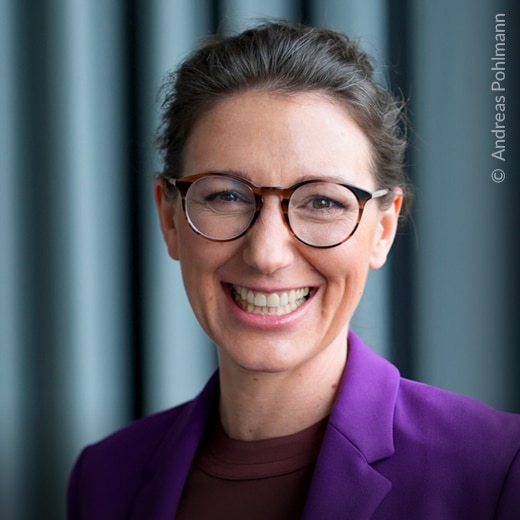 Prof. Dr. Jasmin Riedl