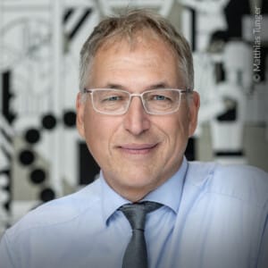 Dr. Michael Frieser